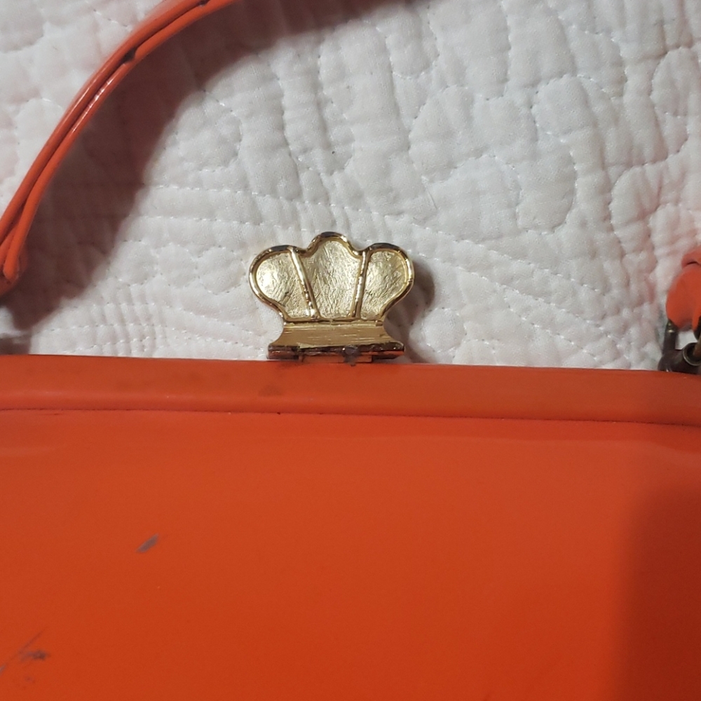Elegant Orange Clutch with Gold Accents - Picture 5 of 7